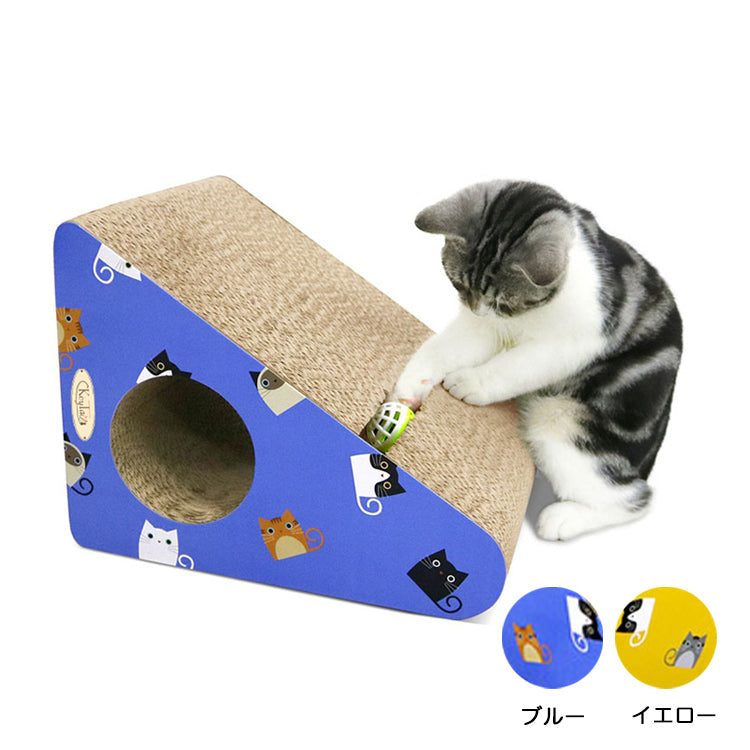 三角形の猫の爪とぎです。